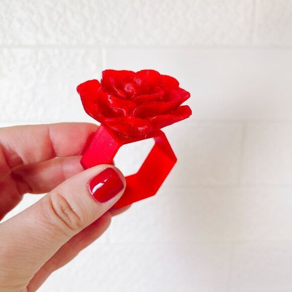 Elegant Rose Napkin Rings – Glitter Red - Handmade - Wedding Party Event Planner - Picture 2 of 12